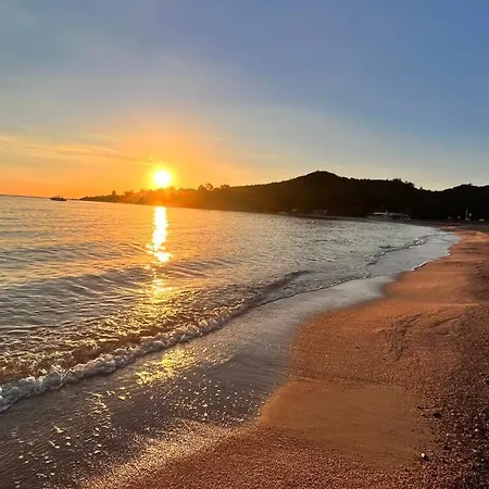 Les Pavillons Du Golfe Favone