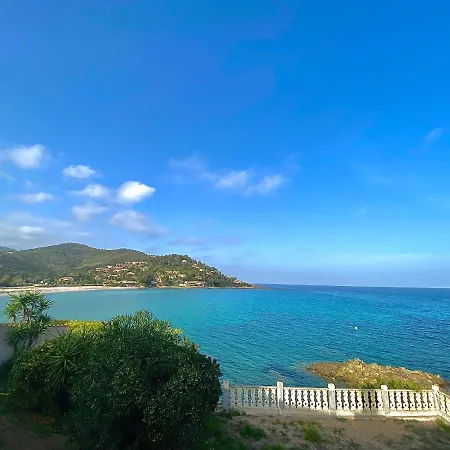 Les Pavillons Du Golfe Favone