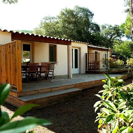 פארק נופש Les Pavillons Du Golfe