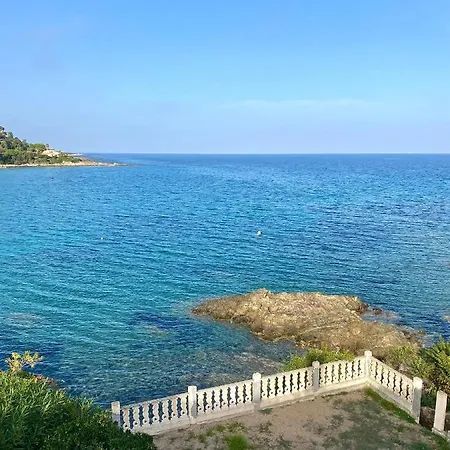홀리데이파크 Les Pavillons Du Golfe 파본느