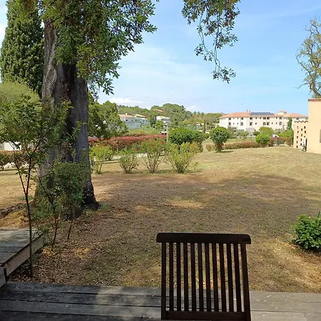 Holiday park Les Pavillons Du Golfe