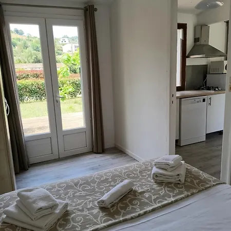 Les Pavillons Du Golfe פאבונה