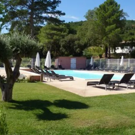 פארק נופש Les Pavillons Du Golfe פאבונה