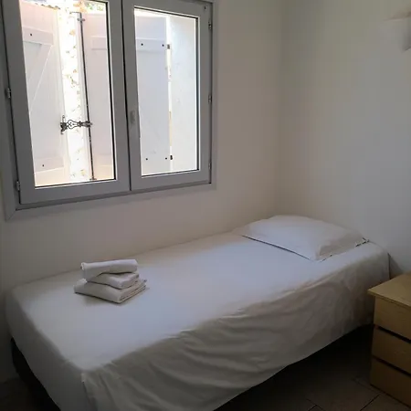 Les Pavillons Du Golfe 2* 파본느