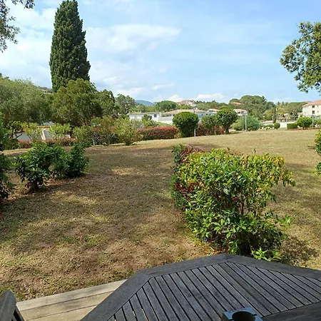 Üdülőpark Les Pavillons Du Golfe 2*