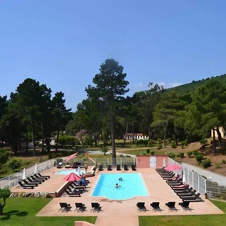 פארק נופש Les Pavillons Du Golfe