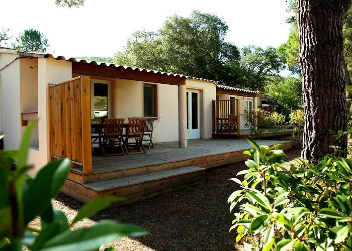 Üdülőpark Les Pavillons Du Golfe