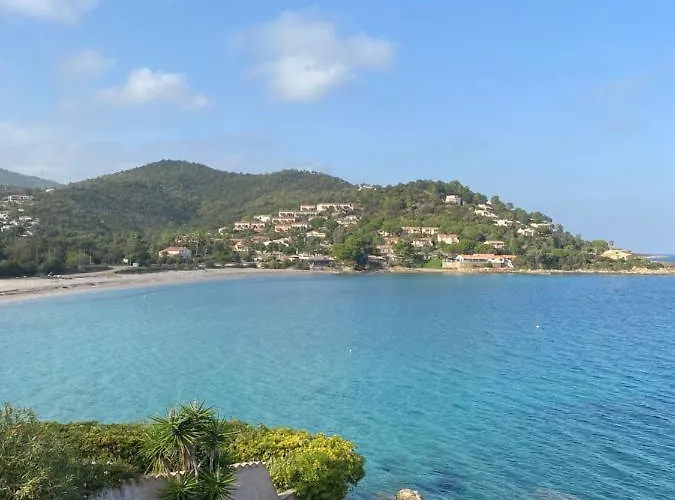 Les Pavillons Du Golfe 2* Favone