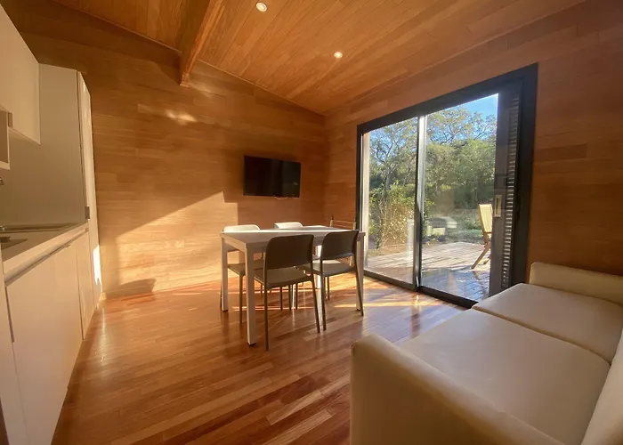 Les Pavillons Du Golfe 2* Favone