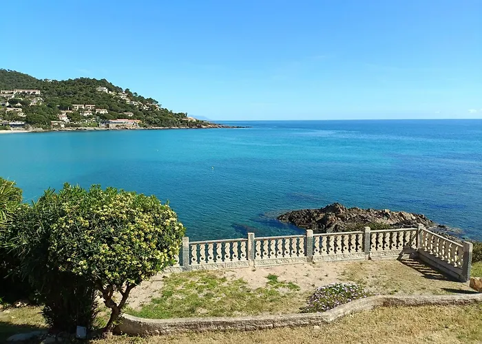 Les Pavillons Du Golfe Favone
