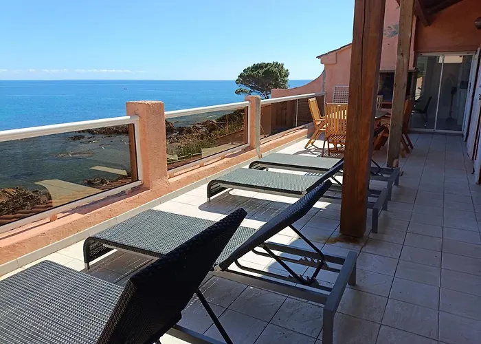 Les Pavillons Du Golfe 2* Favone
